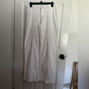 Zara Women’s Off-White Chinos NEVER WORN